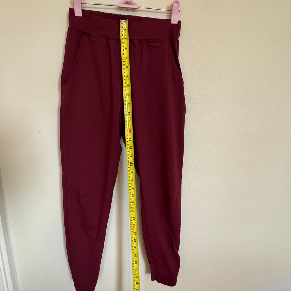 Alphalete Burgundy Jogger Pants | Athletic Lounge Activewear | Size S